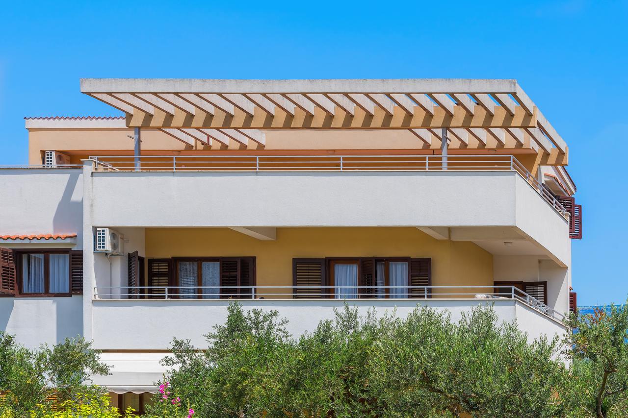 Apartment Promona Drnis Drniš Exterior foto