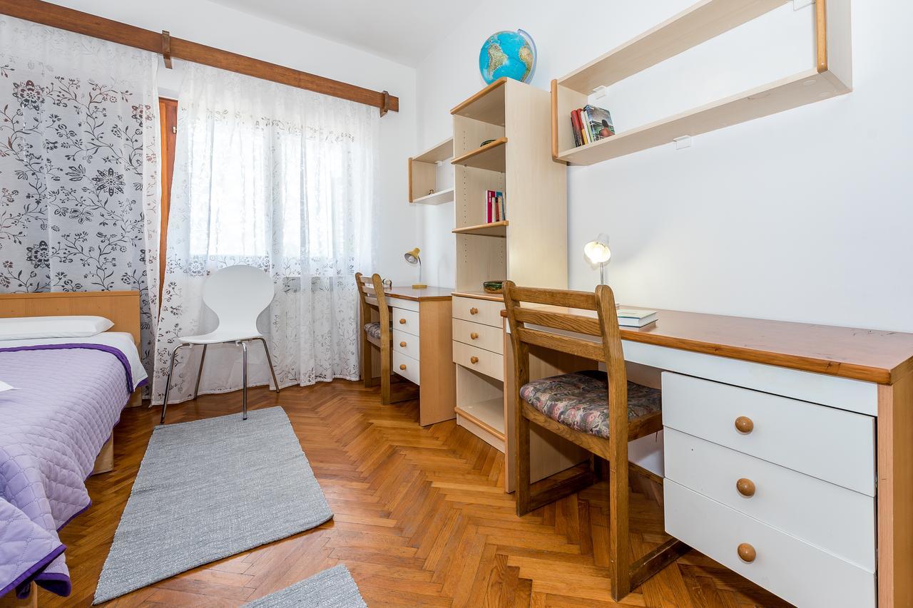 Apartment Promona Drnis Drniš Exterior foto