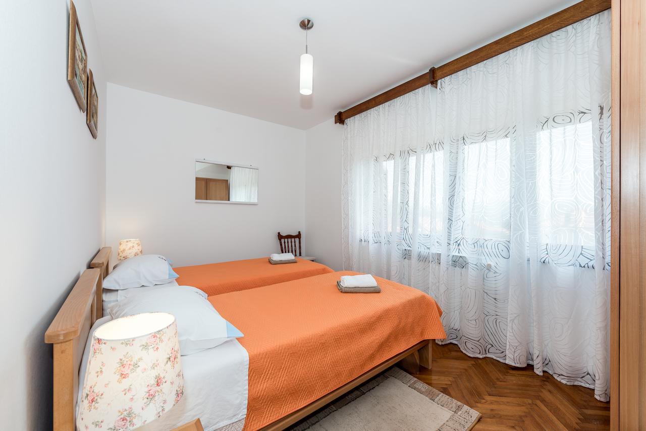Apartment Promona Drnis Drniš Exterior foto